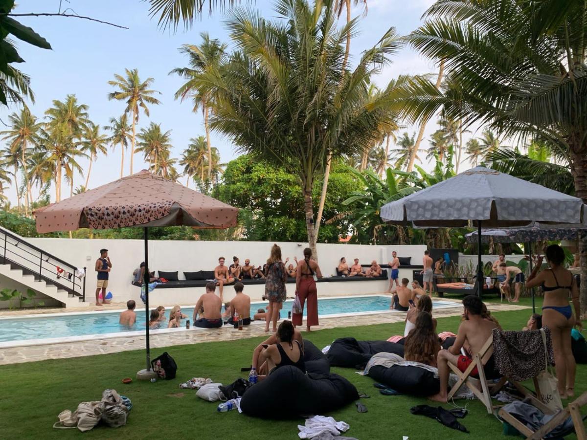 Spindrift Hostel Madiha (Adults Only) มาตารา ภายนอก รูปภาพ